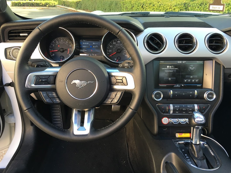 Illustration for article titled The Mustang Ecoboost Convertible is a fun but flawed weekend dad crusier